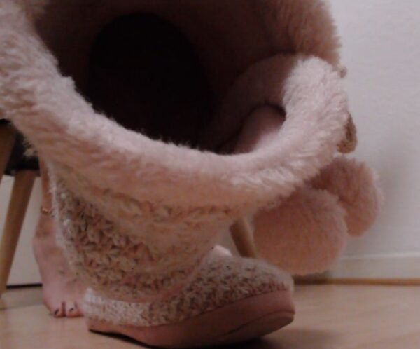 3 Renifle mes chaussons sale clébard