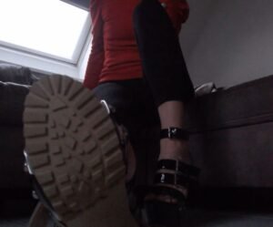 Humiliation et soumission verbal pour soumis minable
